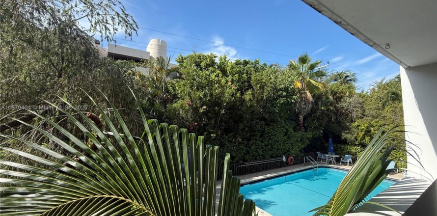 Condo à Key Biscayne, Floride, 2 chambres  № 1981843