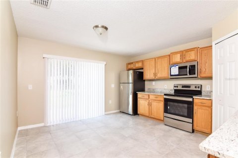 Casa en alquiler en Winter Haven, Florida, 5 dormitorios, 199.74 m2 № 1908409 - foto 6