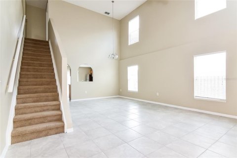 Casa en alquiler en Winter Haven, Florida, 5 dormitorios, 199.74 m2 № 1908409 - foto 4