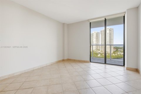 Condominio en venta en Aventura, Florida, 2 dormitorios, 101.45 m2 № 2008262 - foto 14