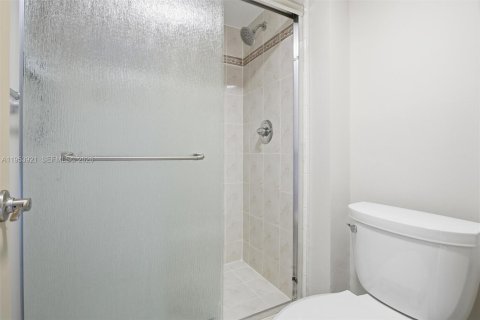 Condominio en venta en Aventura, Florida, 2 dormitorios, 101.45 m2 № 2008262 - foto 25