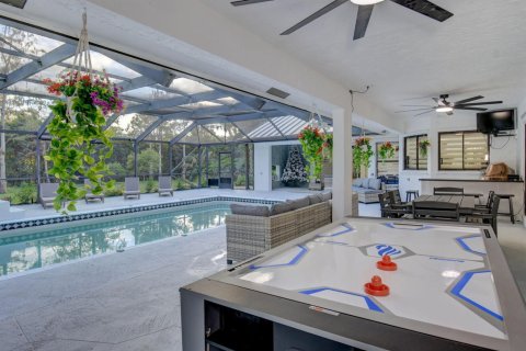 House in Wellington, Florida 5 bedrooms, 297.29 sq.m. № 2177032 - photo 24