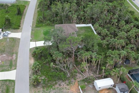 Land in North Port, Florida № 2162996 - photo 2