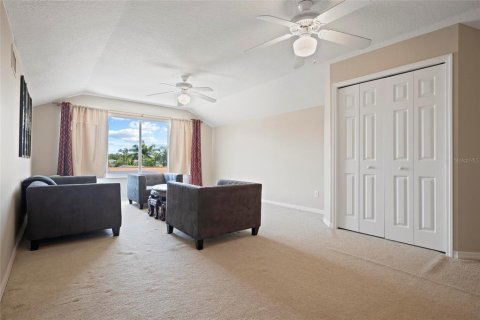 Villa ou maison à vendre à Valrico, Floride: 5 chambres, 305.18 m2 № 1736806 - photo 21