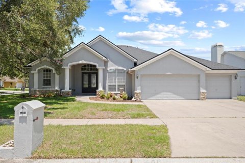 Villa ou maison à vendre à Valrico, Floride: 5 chambres, 305.18 m2 № 1736806 - photo 1
