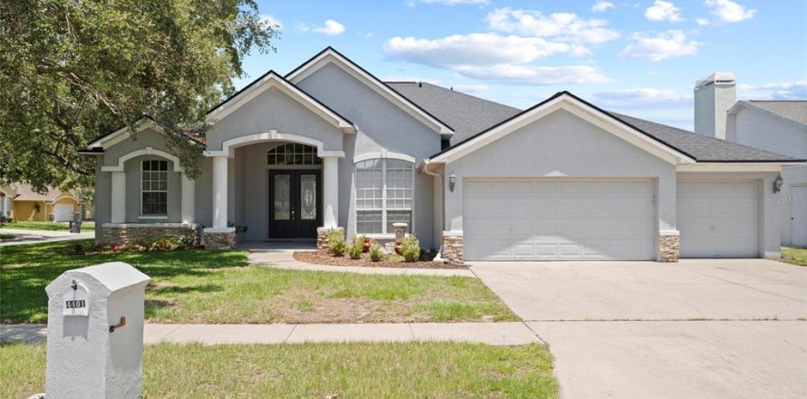 Villa ou maison à Valrico, Floride 5 chambres, 305.18 m2 № 1736806