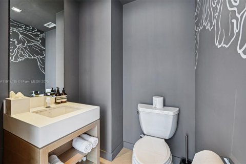 Купить кондоминиум в Майами-Бич, Флорида 1 спальня, 78.97м2, № 1972637 - фото 22