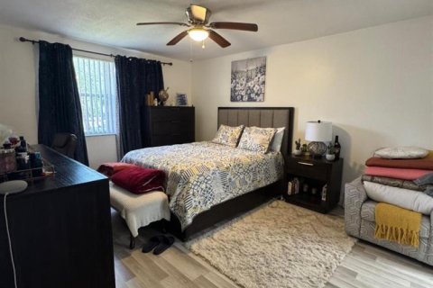 Condo in Coral Springs, Florida, 2 bedrooms  № 2250695 - photo 14