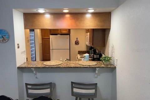 Condominio en venta en Cocoa Beach, Florida, 2 dormitorios, 112.04 m2 № 2104069 - foto 5