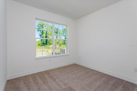 House in Winter Haven, Florida 4 bedrooms, 196.02 sq.m. № 1907147 - photo 13