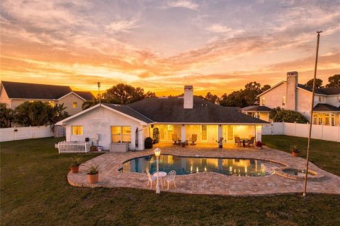 Villa ou maison à vendre à Saint Petersburg, Floride: 4 chambres, 199.65 m2 № 2406527 - photo 2