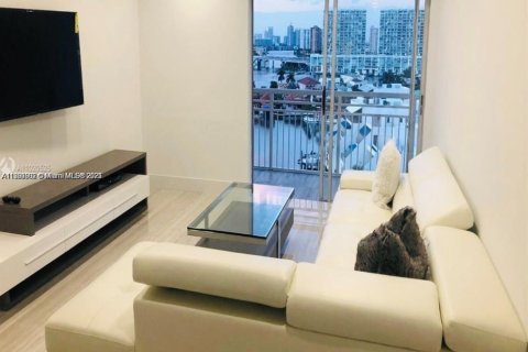 Copropriété à louer à Sunny Isles Beach, Floride: 2 chambres, 101.64 m2 № 1887662 - photo 6