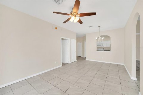 Condominio en venta en Orlando, Florida, 3 dormitorios, 118.54 m2 № 1525314 - foto 12
