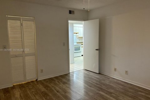 Copropriété à vendre à Pompano Beach, Floride: 1 chambre, 58.81 m2 № 2091360 - photo 8