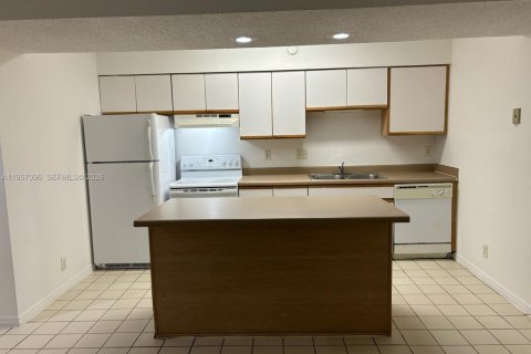 Copropriété à vendre à Pompano Beach, Floride: 1 chambre, 58.81 m2 № 2091360 - photo 3