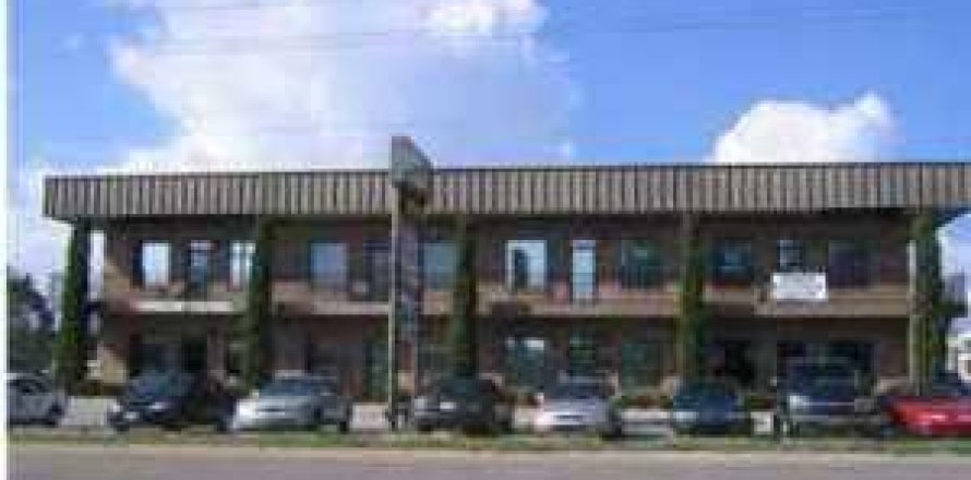 Propiedad comercial en Fort Walton Beach, Florida № 559386