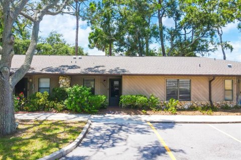 Condo in Bradenton, Florida, 2 bedrooms  № 1874009 - photo 1