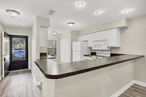 Condo in Bradenton, Florida, 2 bedrooms  № 1874009 - photo 4