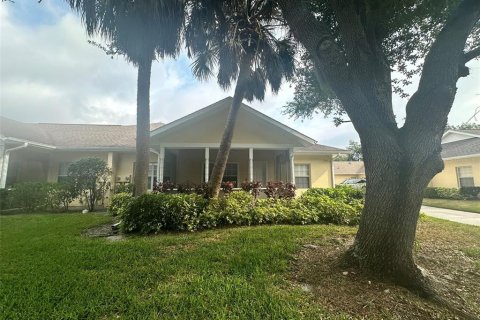 Villa ou maison à louer à Port Charlotte, Floride: 2 chambres, 110.55 m2 № 2289752 - photo 2