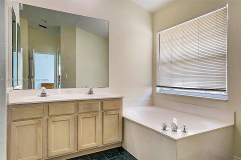 Купить виллу или дом в Юпитер, Флорида 4 спальни, 172.89м2, № 1974080 - фото 19