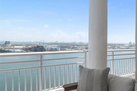 Купить кондоминиум в Майами, Флорида 1 спальня, 72.46м2, № 1830983 - фото 29