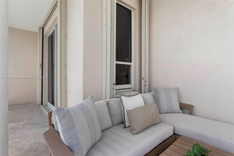 Купить кондоминиум в Майами, Флорида 1 спальня, 72.46м2, № 1830983 - фото 6