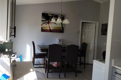 House in Kissimmee, Florida 3 bedrooms, 104.05 sq.m. № 1740927 - photo 10