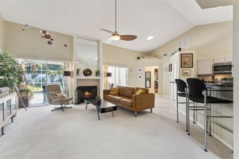 Casa en venta en Orlando, Florida, 3 dormitorios, 160.35 m2 № 2434899 - foto 8