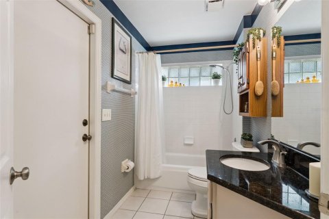 Casa en venta en Orlando, Florida, 3 dormitorios, 160.35 m2 № 2434899 - foto 21