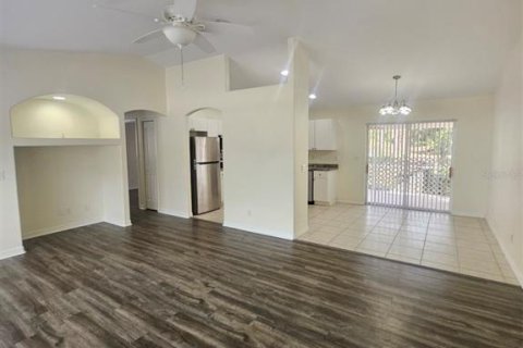 Casa en alquiler en North Port, Florida, 3 dormitorios, 110 m2 № 2109123 - foto 4