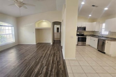 Casa en alquiler en North Port, Florida, 3 dormitorios, 110 m2 № 2109123 - foto 20