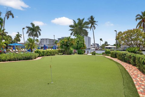 Condominio en venta en Fort Lauderdale, Florida, 2 dormitorios, 91.23 m2 № 2146685 - foto 17