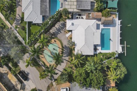 Купить виллу или дом в Норт-Майами, Флорида 3 спальни, 203.27м2, № 2008530 - фото 2