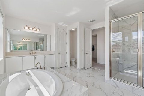 Купить виллу или дом в Уэсли-Чепел, Флорида 13 комнат, 384.52м2, № 2093142 - фото 30