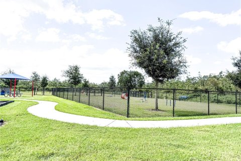 Casa en venta en Haines City, Florida, 4 dormitorios, 169.08 m2 № 2381273 - foto 23