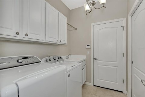 Villa ou maison à vendre à Venice, Floride: 3 chambres, 180.42 m2 № 934511 - photo 17