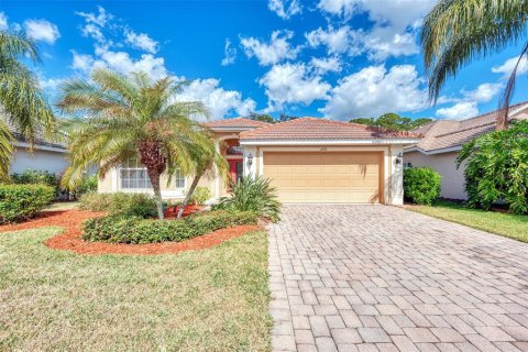 Villa ou maison à vendre à Venice, Floride: 3 chambres, 180.42 m2 № 934511 - photo 3