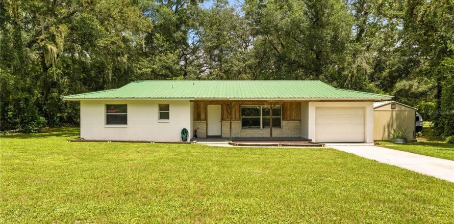 House in Ocala, Florida 3 bedrooms, 111.95 sq.m. № 1880750