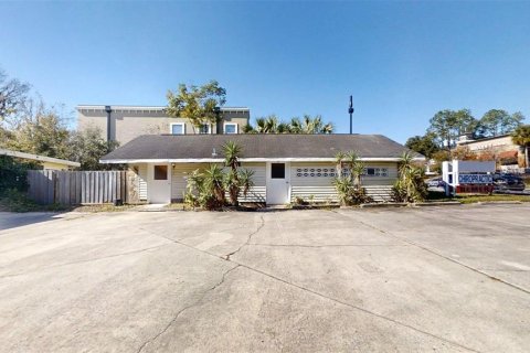 Commercial property in Ocala, Florida 360.18 sq.m. № 2213743 - photo 2