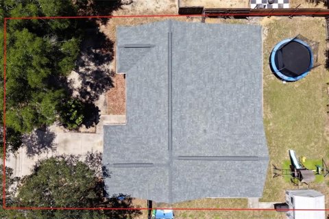 House in Brandon, Florida 4 bedrooms, 183.2 sq.m. № 2206470 - photo 2