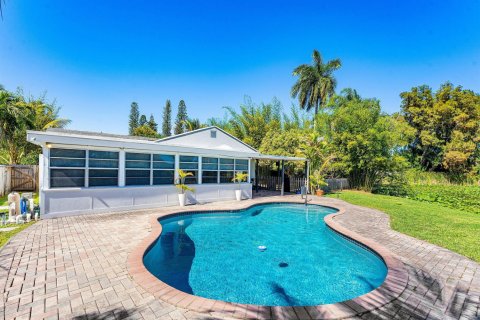 Villa ou maison à louer à West Palm Beach, Floride: 3 chambres, 133.13 m2 № 2272292 - photo 24