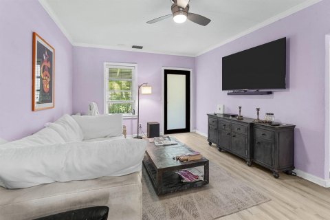 Villa ou maison à louer à West Palm Beach, Floride: 3 chambres, 133.13 m2 № 2272292 - photo 7