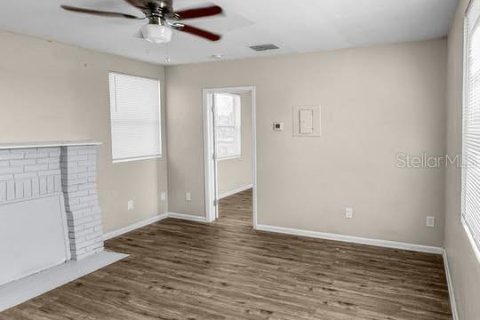 Apartamento en alquiler en Tavares, Florida, 45.52 m2 № 1846601 - foto 3