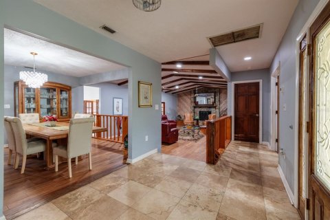 Villa ou maison à vendre à Temple Terrace, Floride: 5 chambres, 273.97 m2 № 1520277 - photo 4