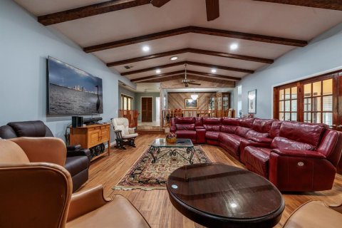Villa ou maison à vendre à Temple Terrace, Floride: 5 chambres, 273.97 m2 № 1520277 - photo 10