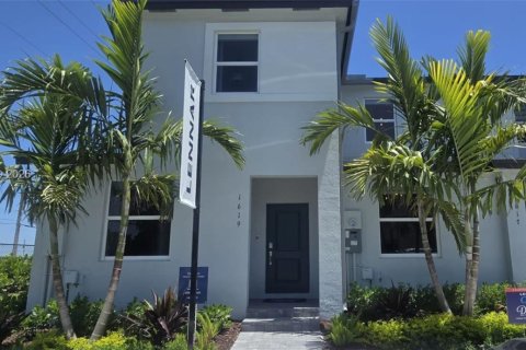 Touwnhouse à louer à Florida City, Floride: 3 chambres № 2343329 - photo 12