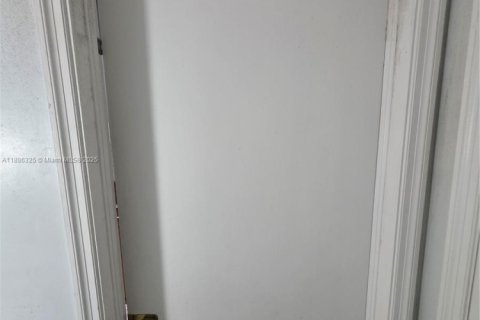 Appartement à louer à Miami Beach, Floride: 1 chambre, 74.32 m2 № 1933171 - photo 29