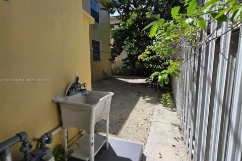 Appartement à louer à Miami Beach, Floride: 1 chambre, 74.32 m2 № 1933171 - photo 16
