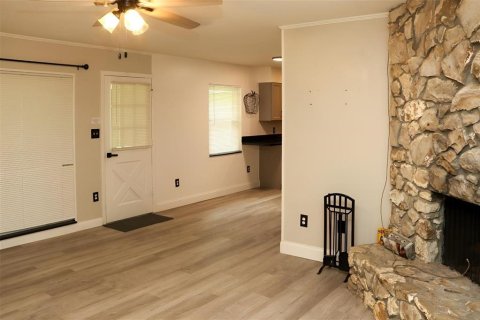 House in Gainesville, Florida 5 bedrooms, 280.01 sq.m. № 2216832 - photo 20