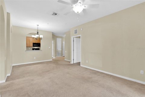 Condominio en alquiler en Davenport, Florida, 3 dormitorios, 115.94 m2 № 1895153 - foto 4